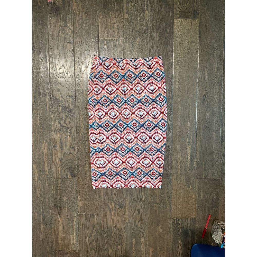 Level Eight Geometric Pencil Skirt